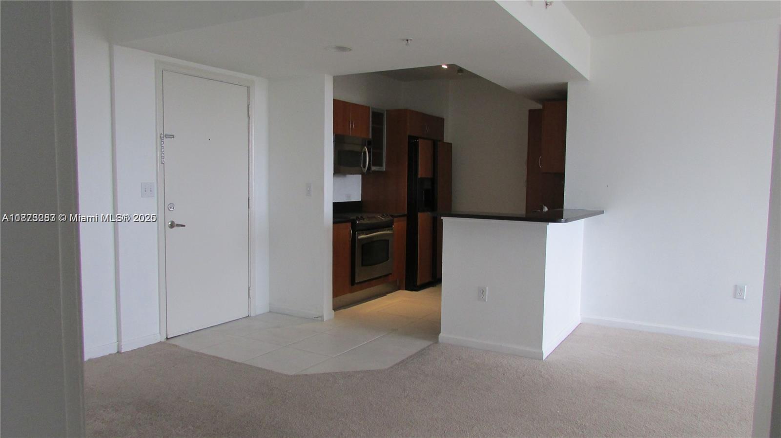 VENTURE AT AVENTURA WEST - Residential