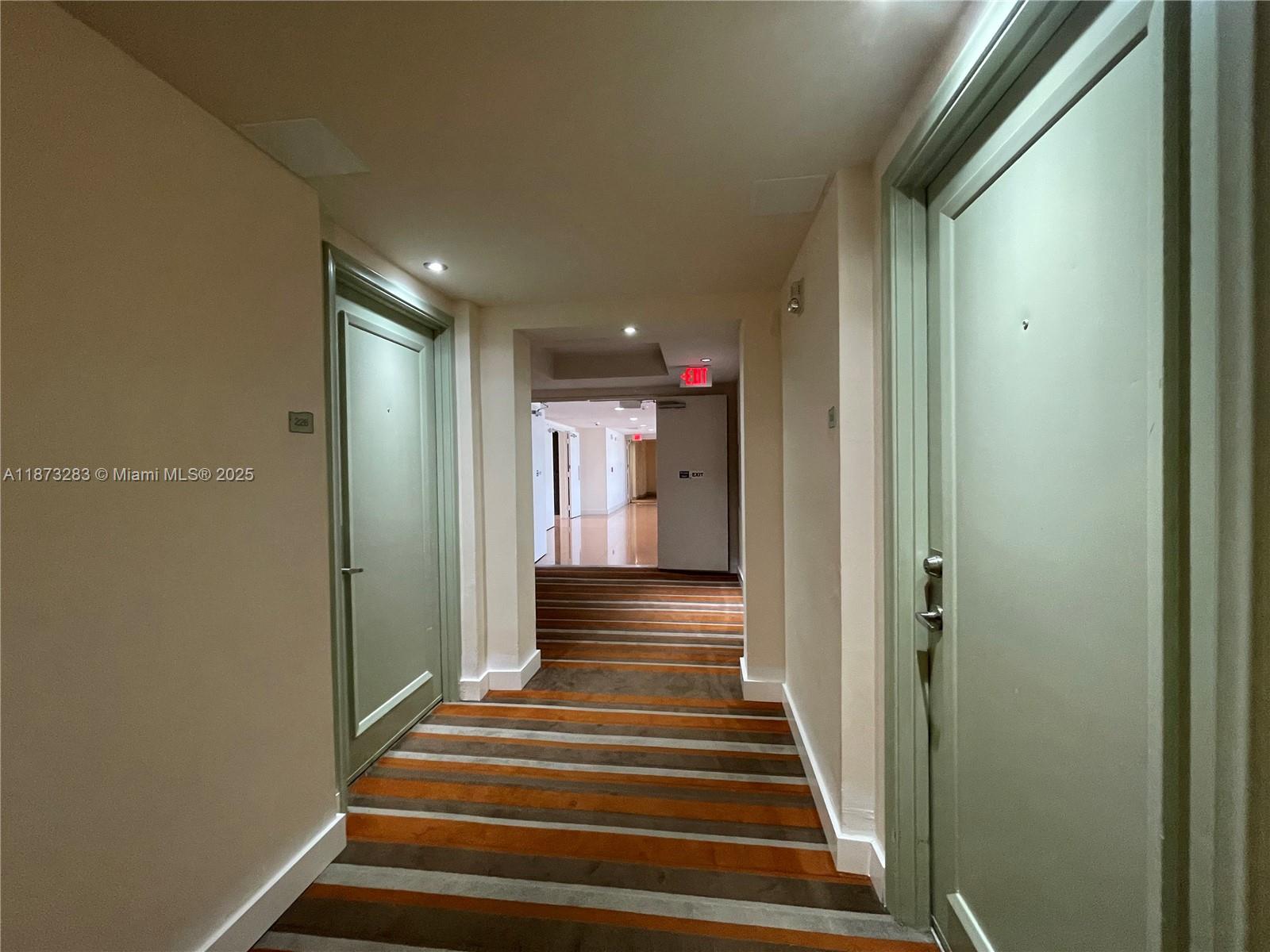 VENTURE AT AVENTURA WEST - Residential