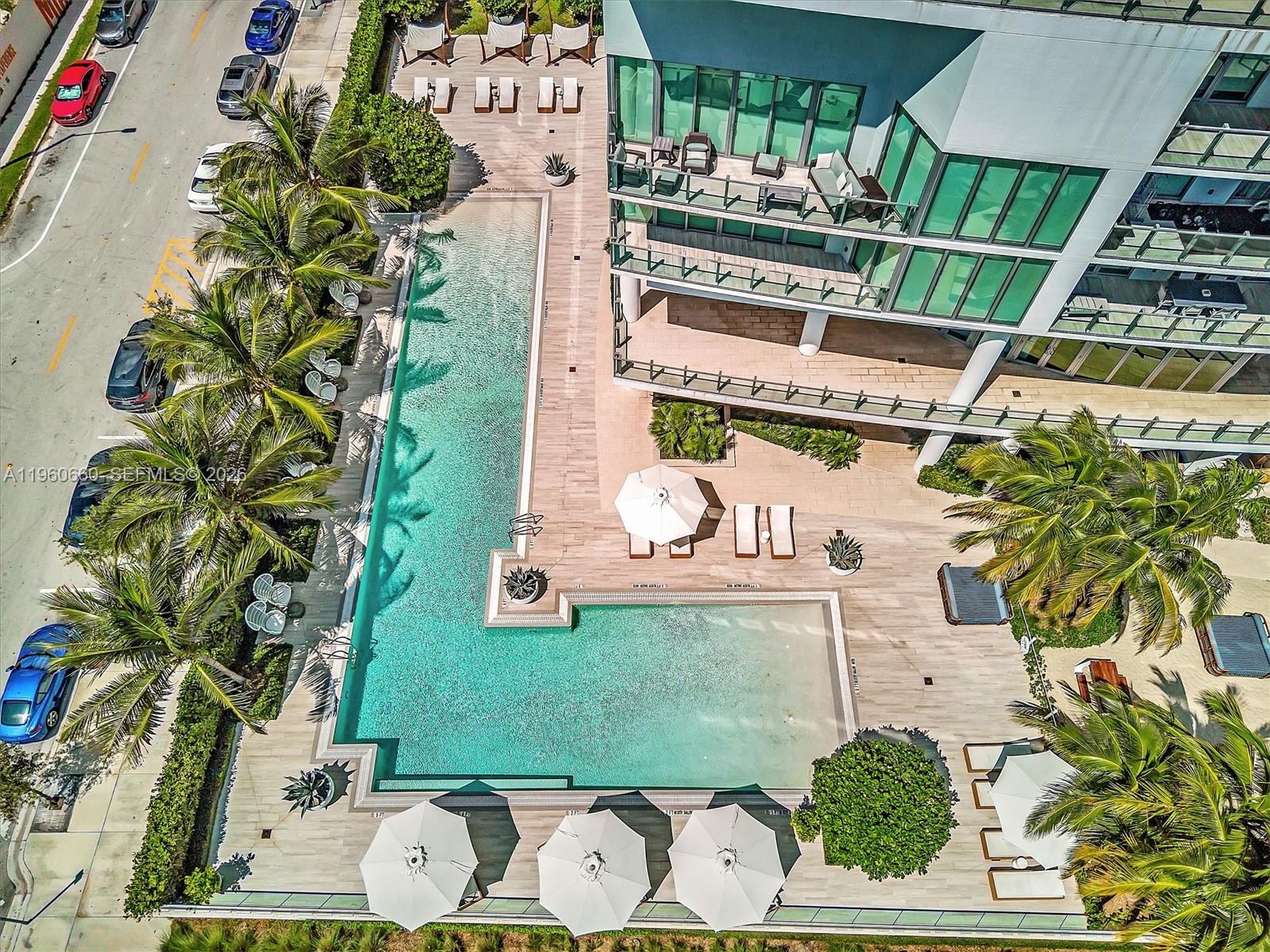 BISCAYNE BEACH CONDO - Residential