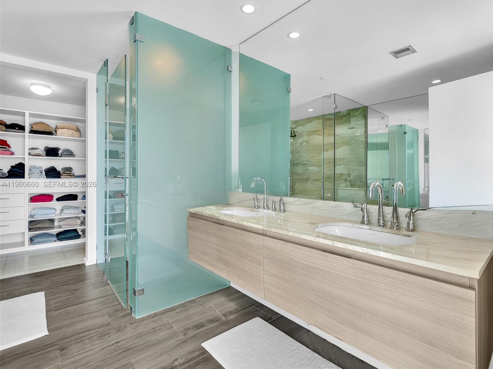 BISCAYNE BEACH CONDO - Residential