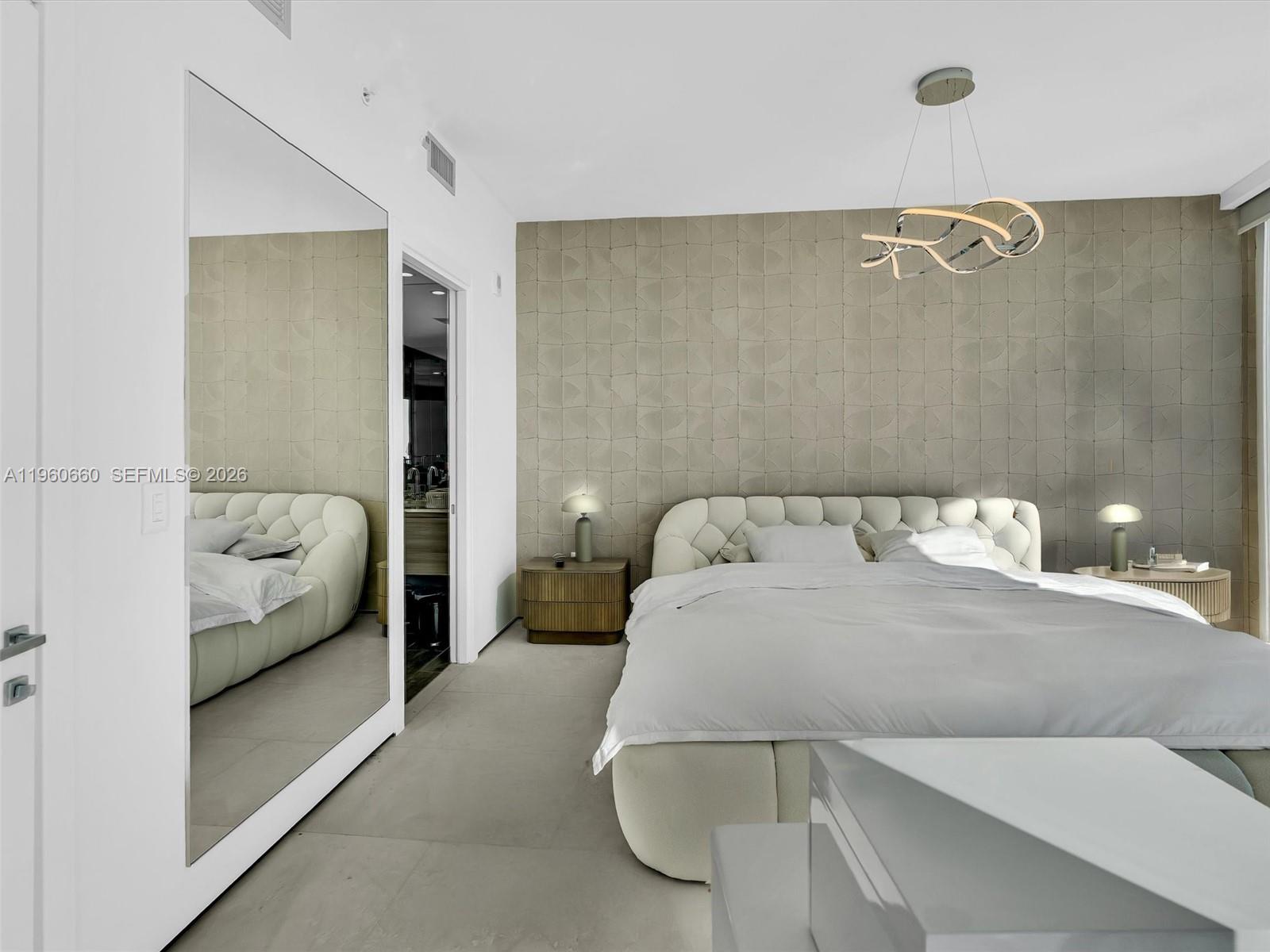 BISCAYNE BEACH CONDO - Residential