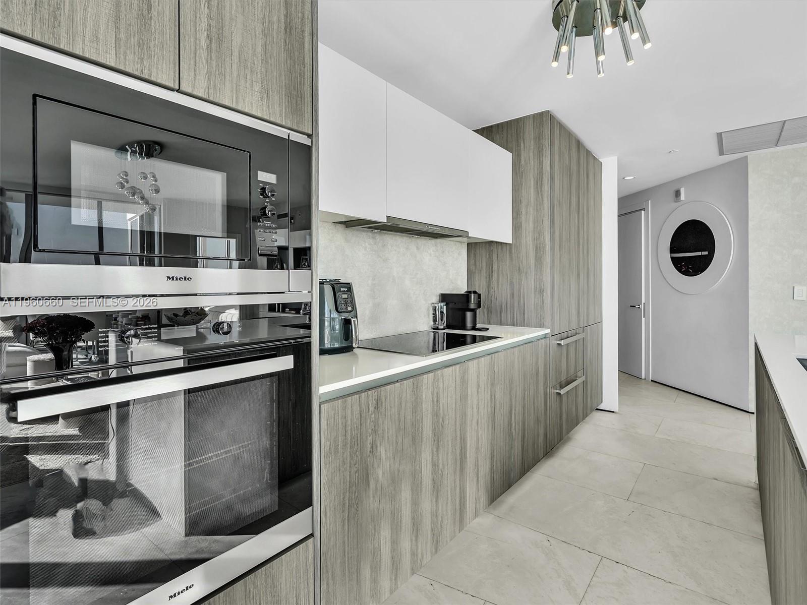 BISCAYNE BEACH CONDO - Residential