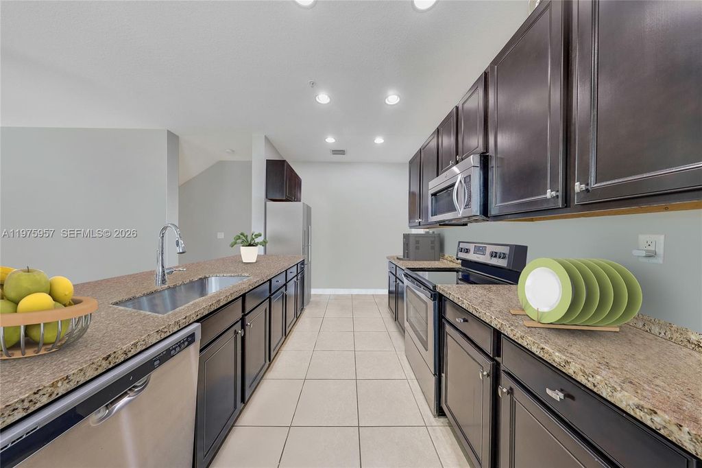 Photo of 14776 SW 10th St #10501, Pembroke Pines, FL 33027 (MLS # A11975957)