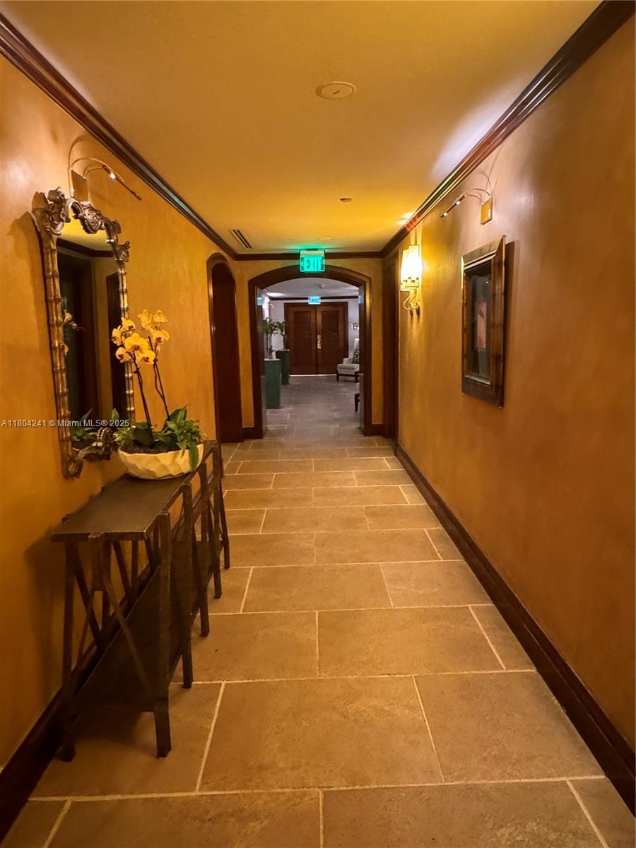 2951 S Bayshore Dr 215