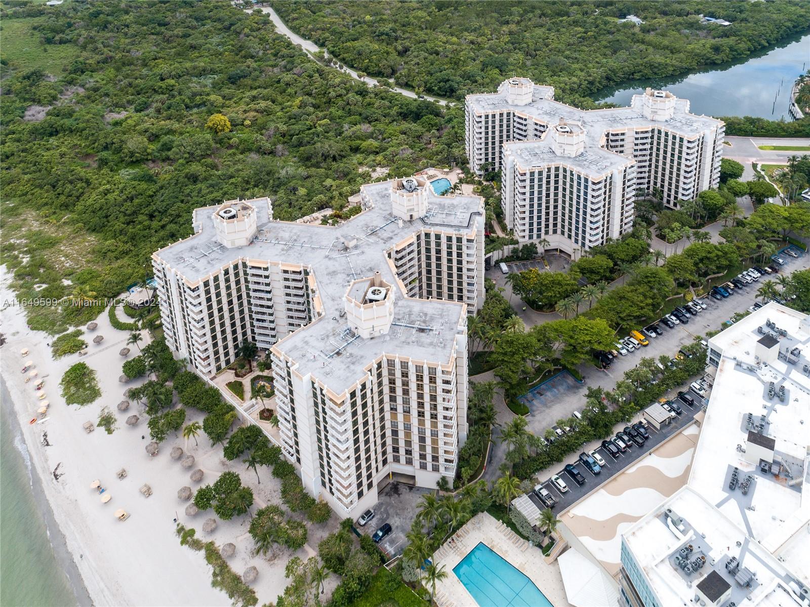 TOWERS OF KEY BISCAYNE CO - Residential Lease