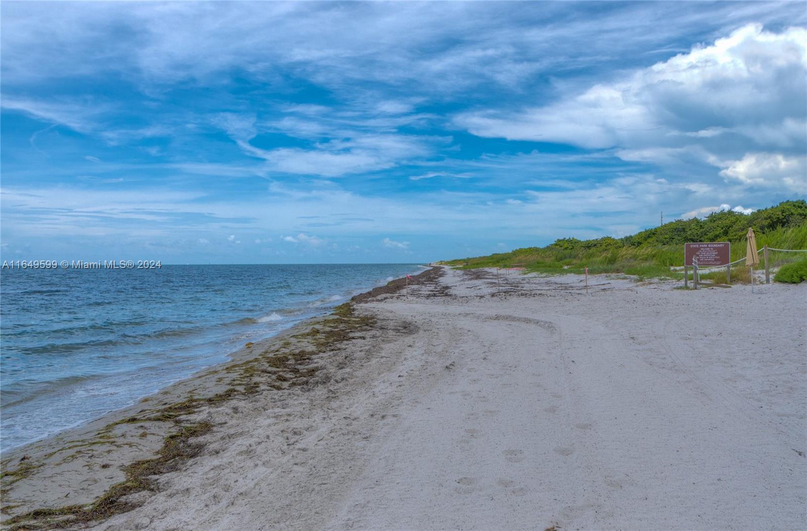 TOWERS OF KEY BISCAYNE CO - Residential Lease