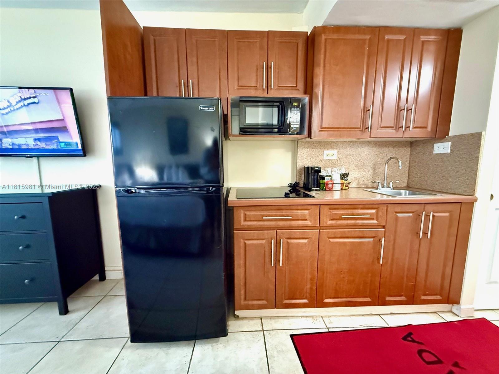19201 Collins Ave 242