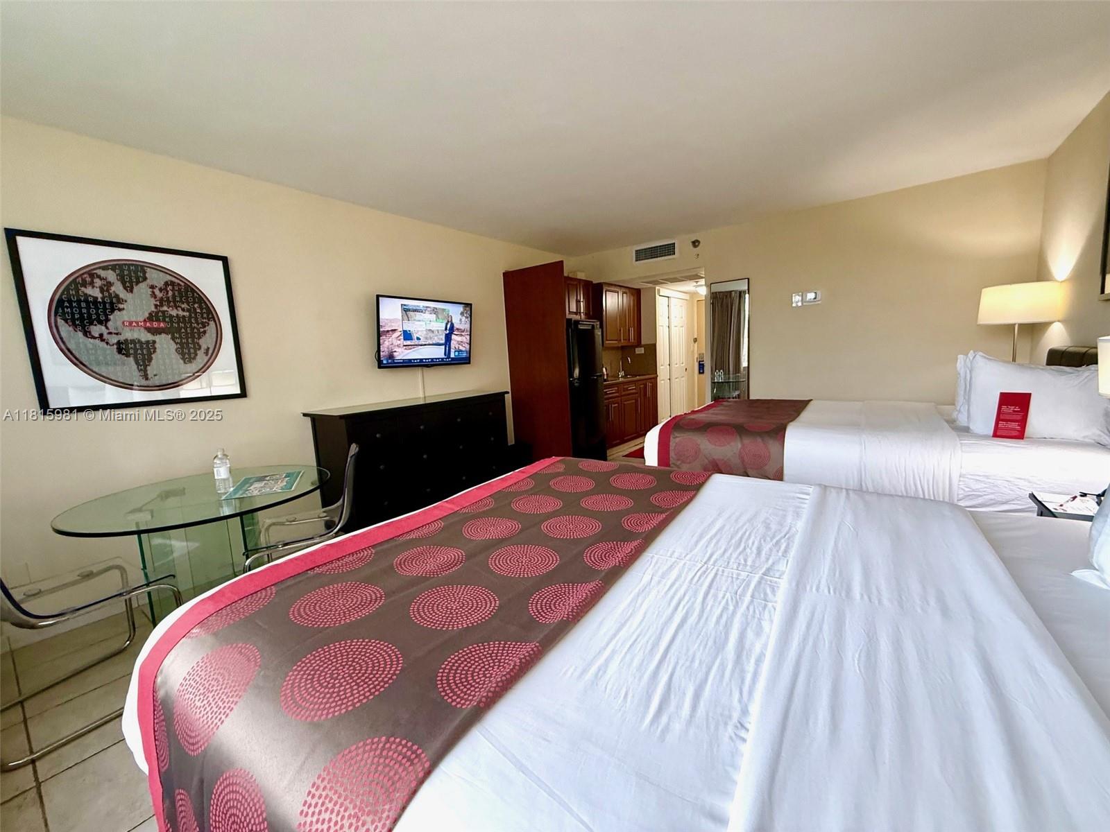 THE AVENTURA BEACH CLUB C - Residential