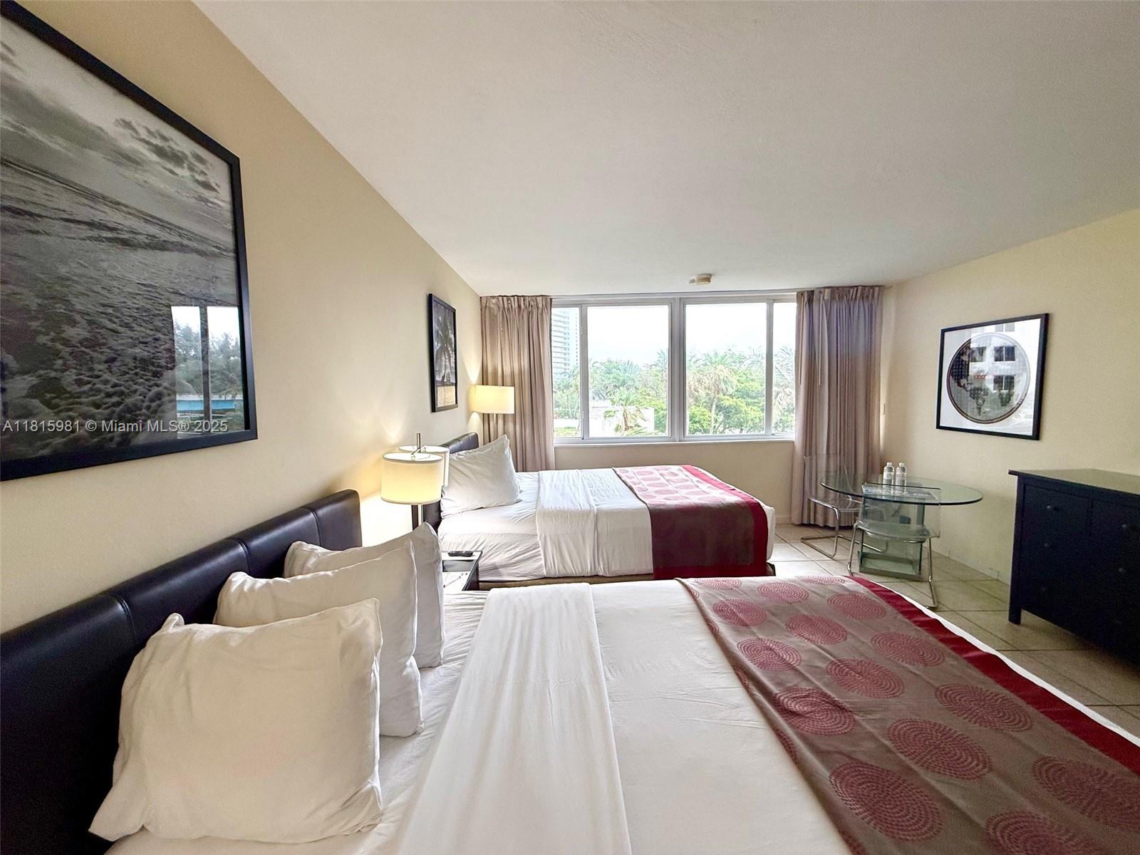 THE AVENTURA BEACH CLUB C - Residential