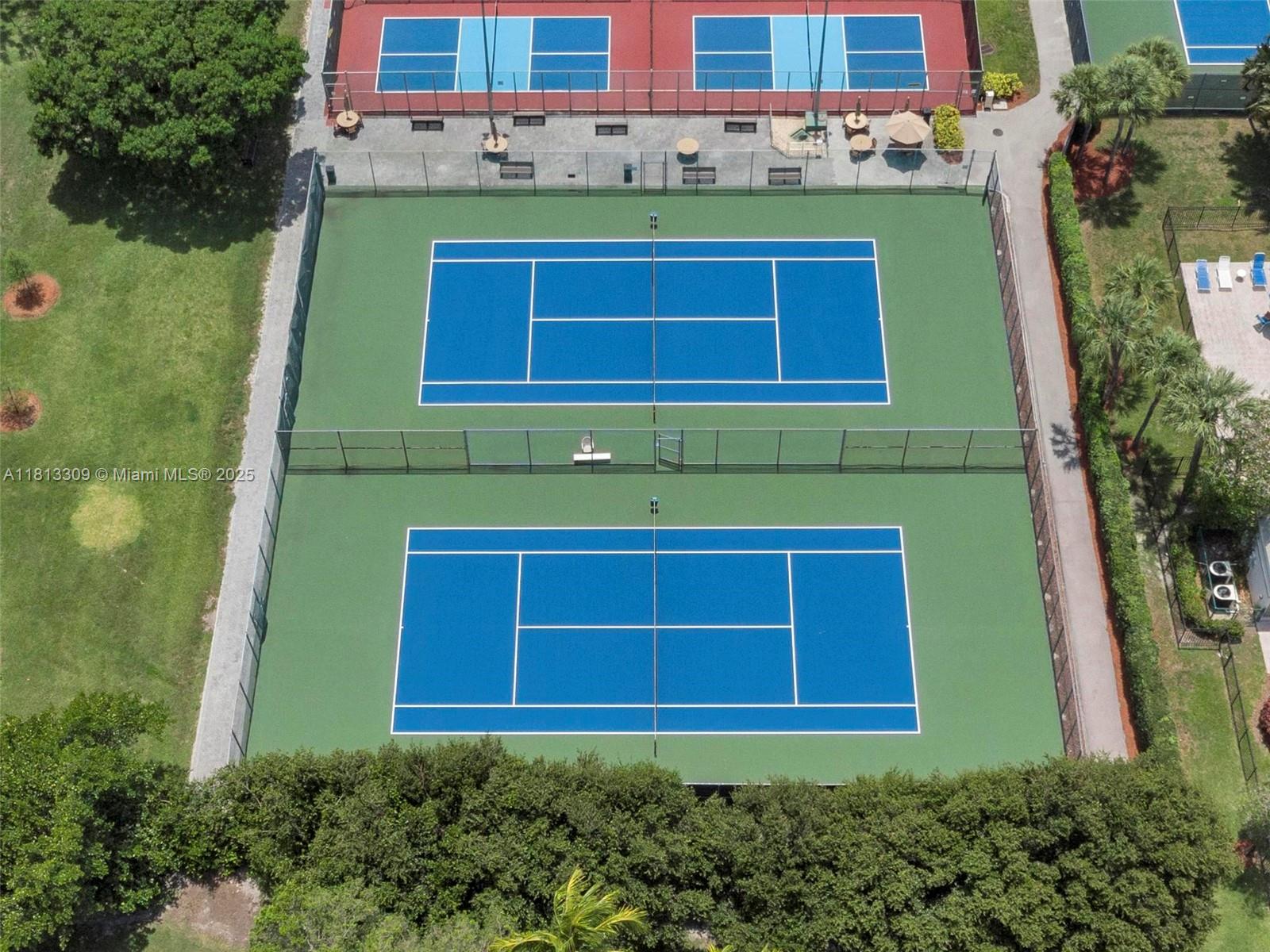 NASSAU VILLAGE WEST I ROS - Residential