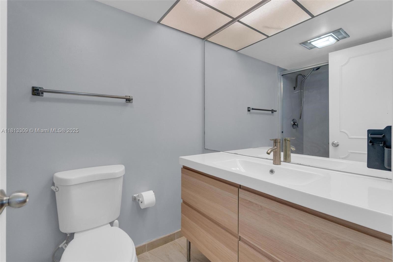 NASSAU VILLAGE WEST I ROS - Residential