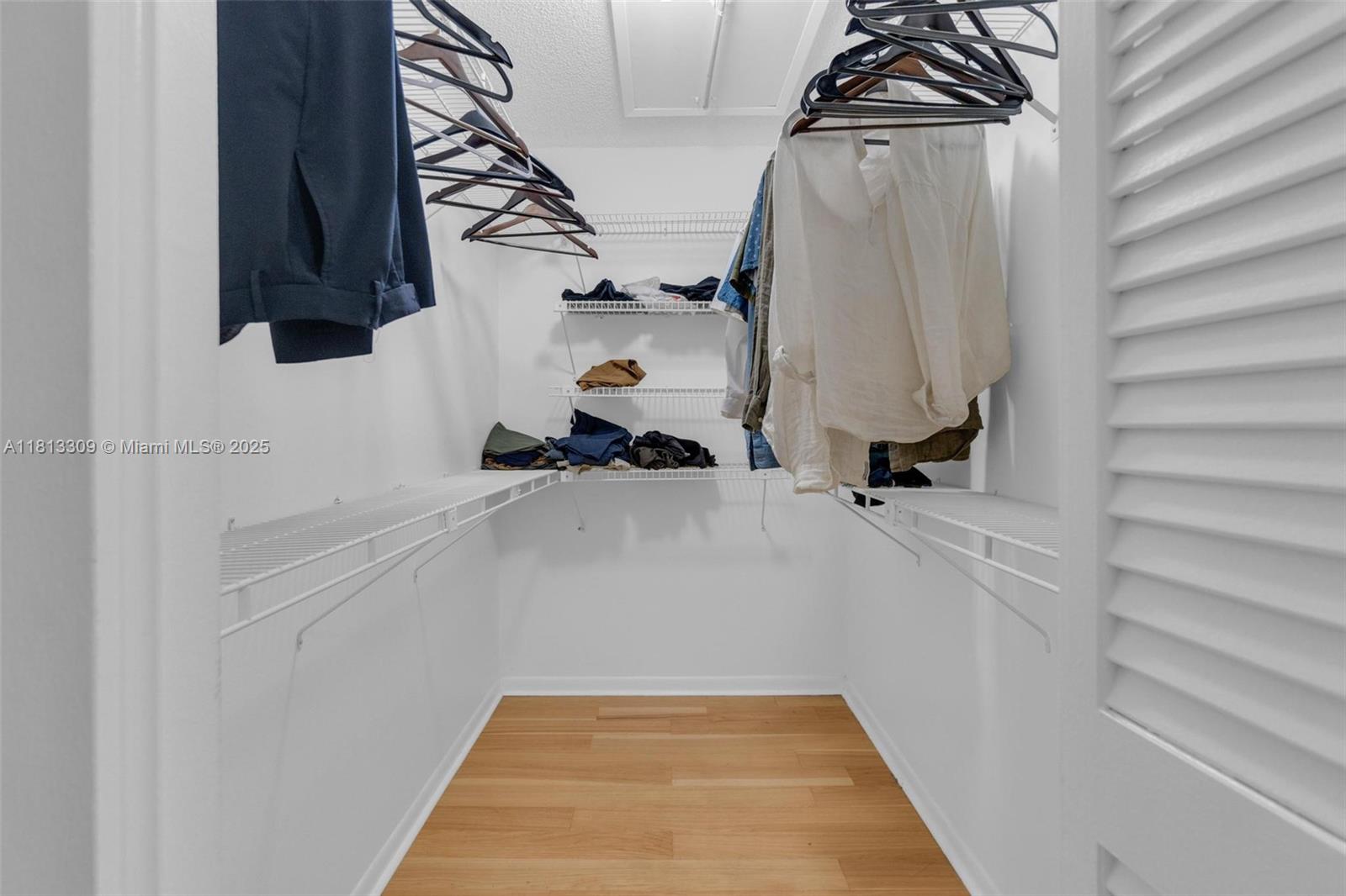 NASSAU VILLAGE WEST I ROS - Residential