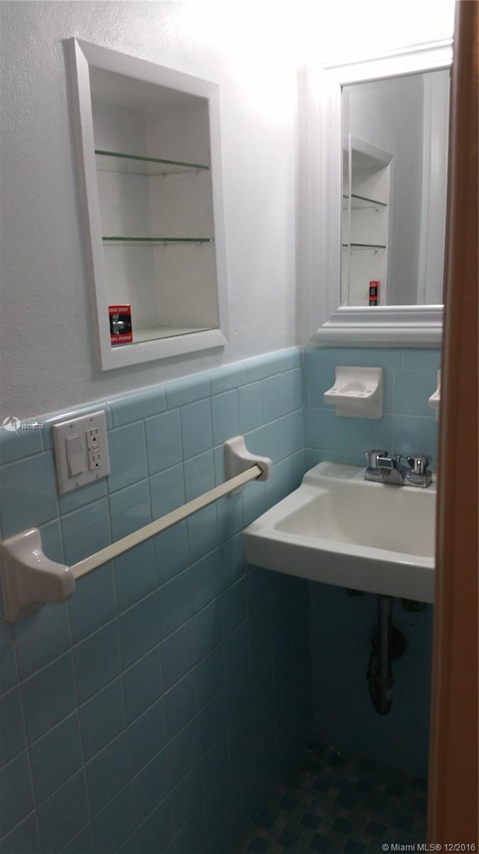 Coral Way Village Sec A P - Residential Lease