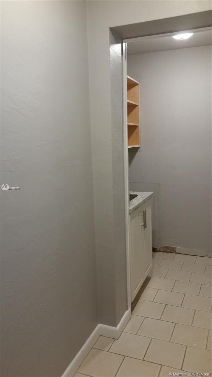 Coral Way Village Sec A P - Residential Lease