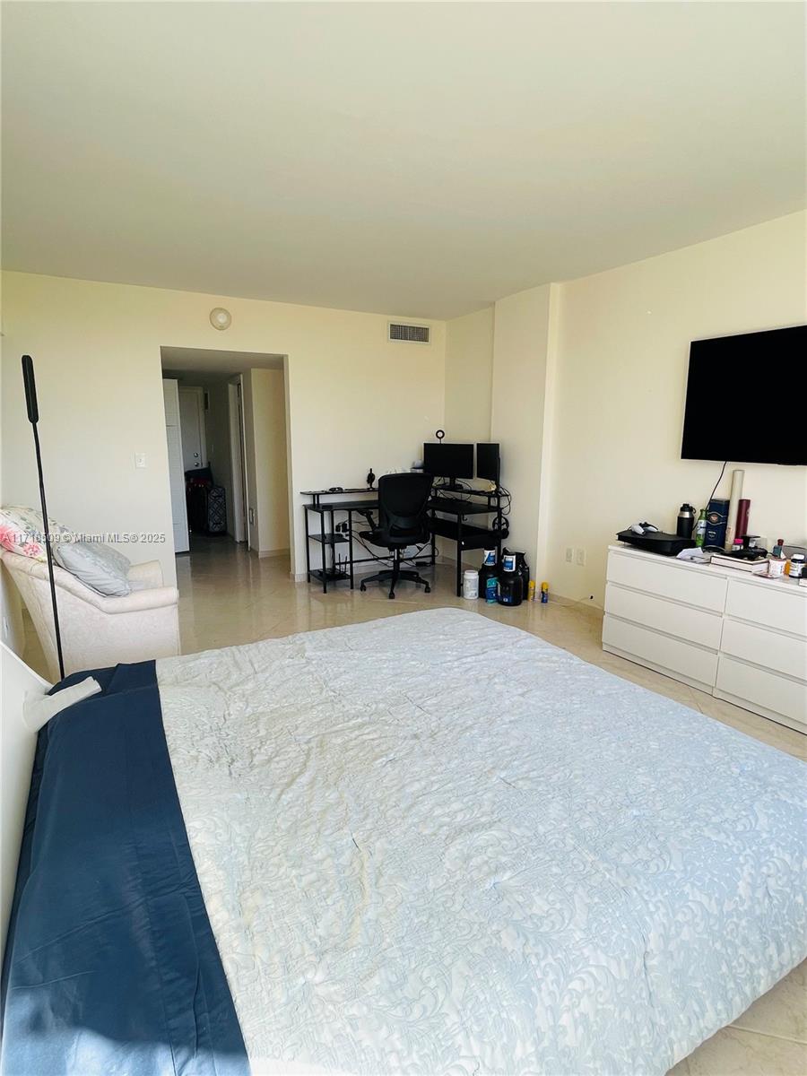 JOCKEY CLUB CONDO UNIT II - Residential