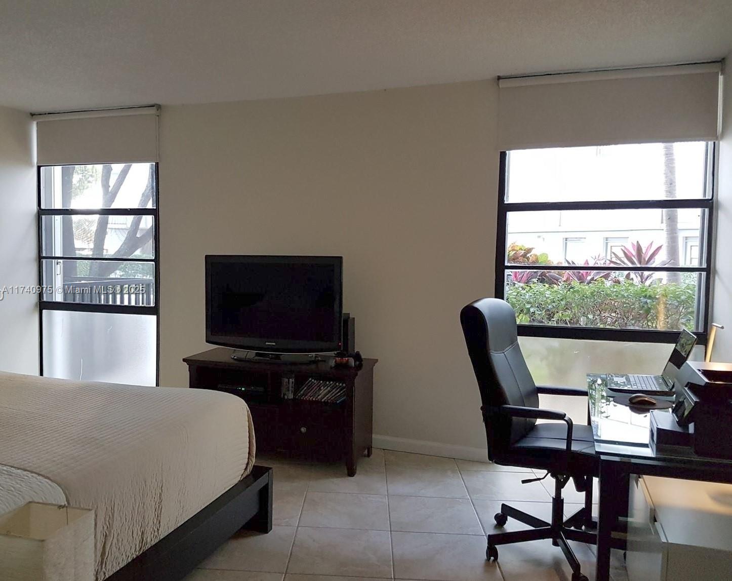 ENSENADA CONDO BLDG E-I - Residential
