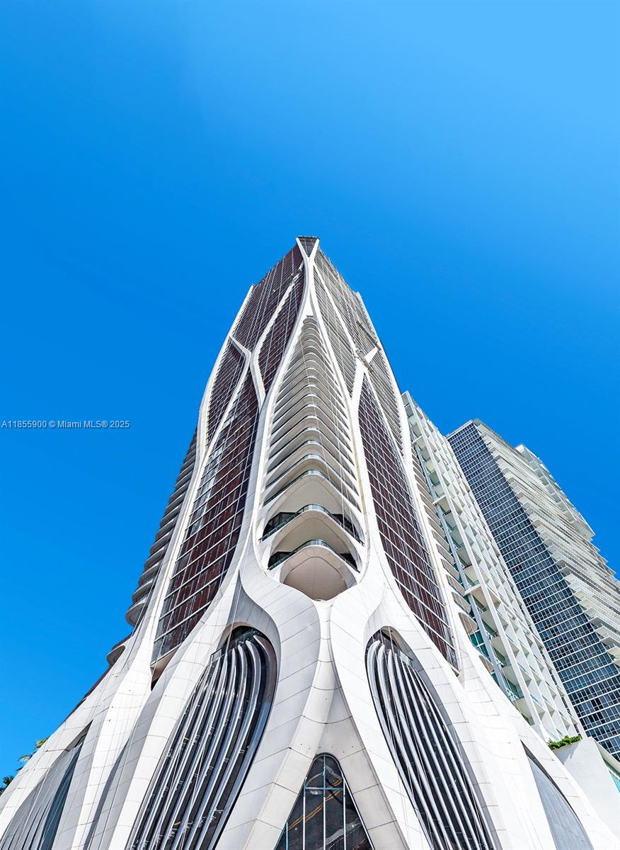 1000 Museum - Residential Lease