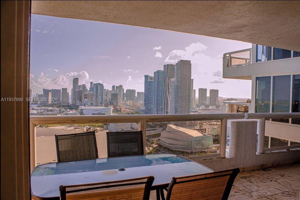 VENETIA CONDO - Residential