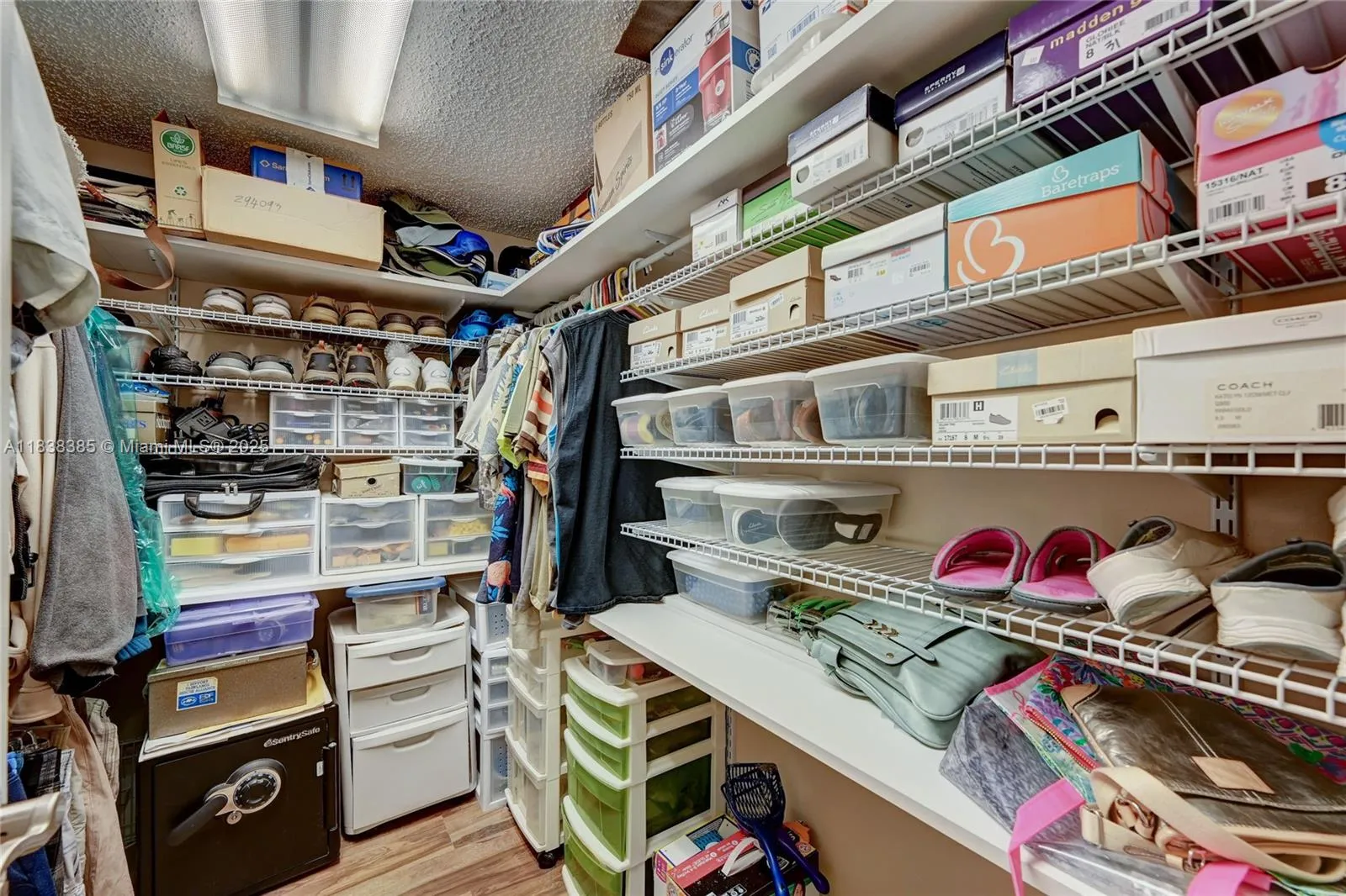 Boca Raton, Florida 33428, United States, 2 Bedrooms Bedrooms, ,2 BathroomsBathrooms,Residential,Active,168013