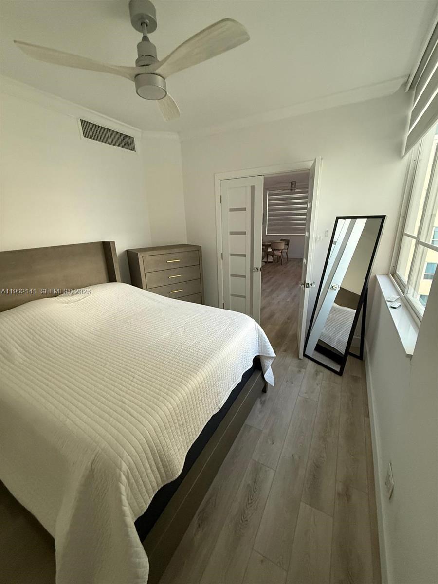 THE CARRIAGE CLUB NORTH C - Residential Lease