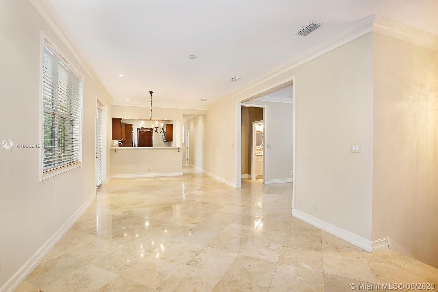 MENENDEZ PARK CONDO - Residential