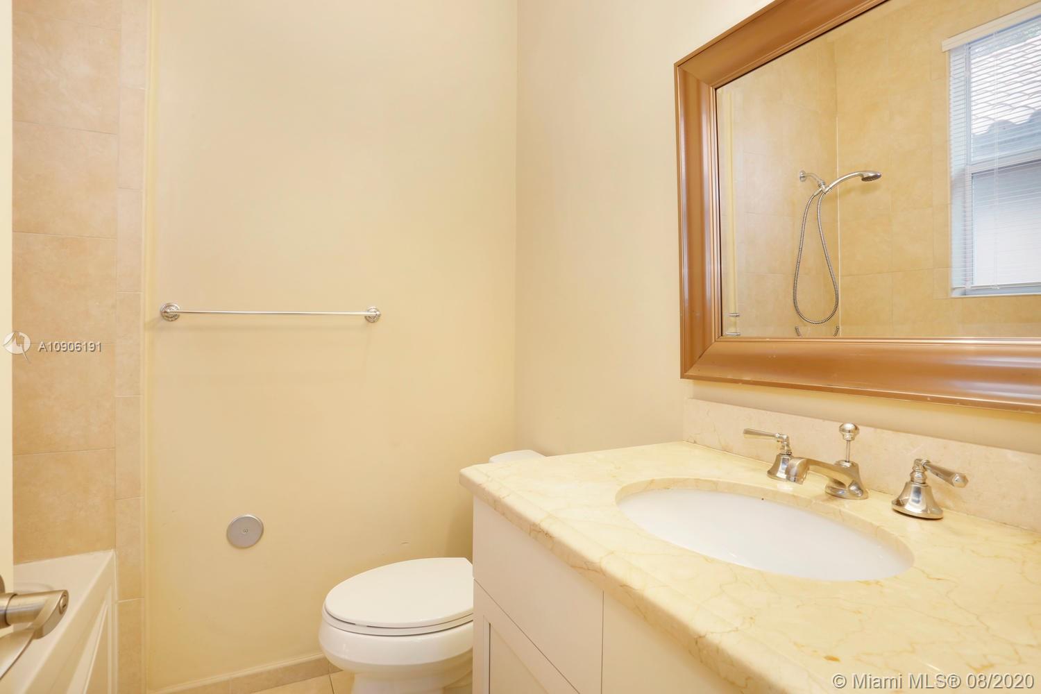 MENENDEZ PARK CONDO - Residential