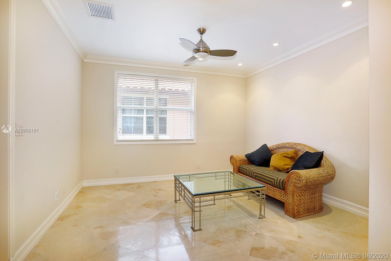 MENENDEZ PARK CONDO - Residential