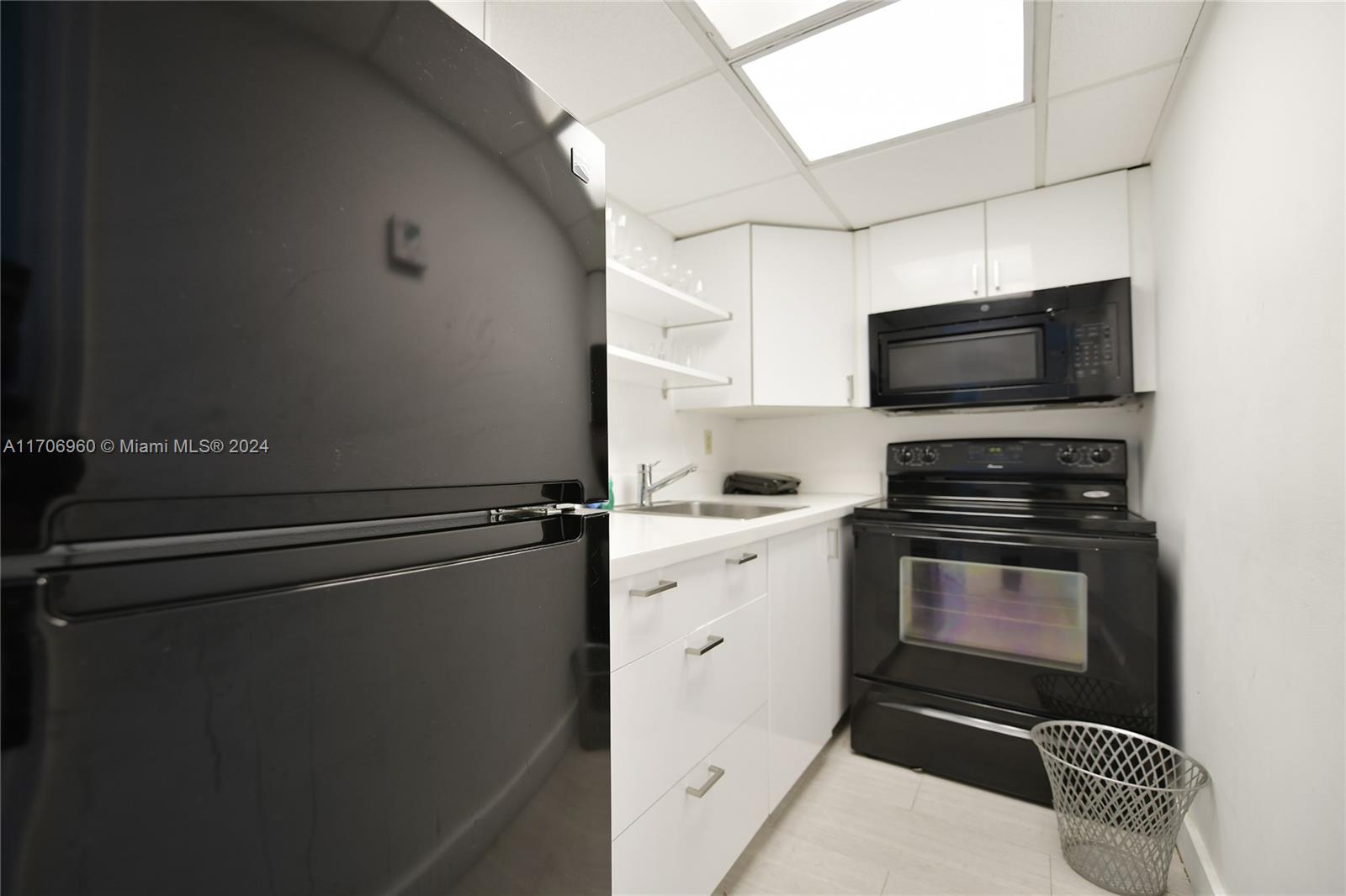 THE EMPIRE CONDO - Residential