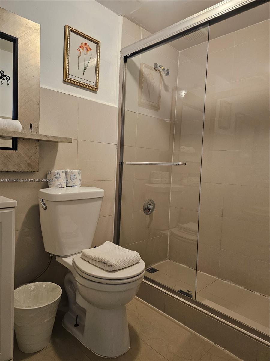 THE EMPIRE CONDO - Residential