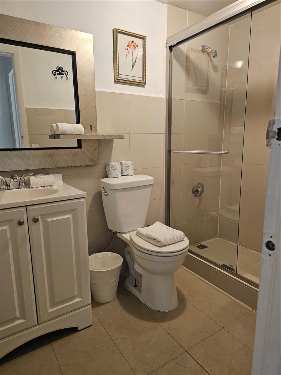 THE EMPIRE CONDO - Residential