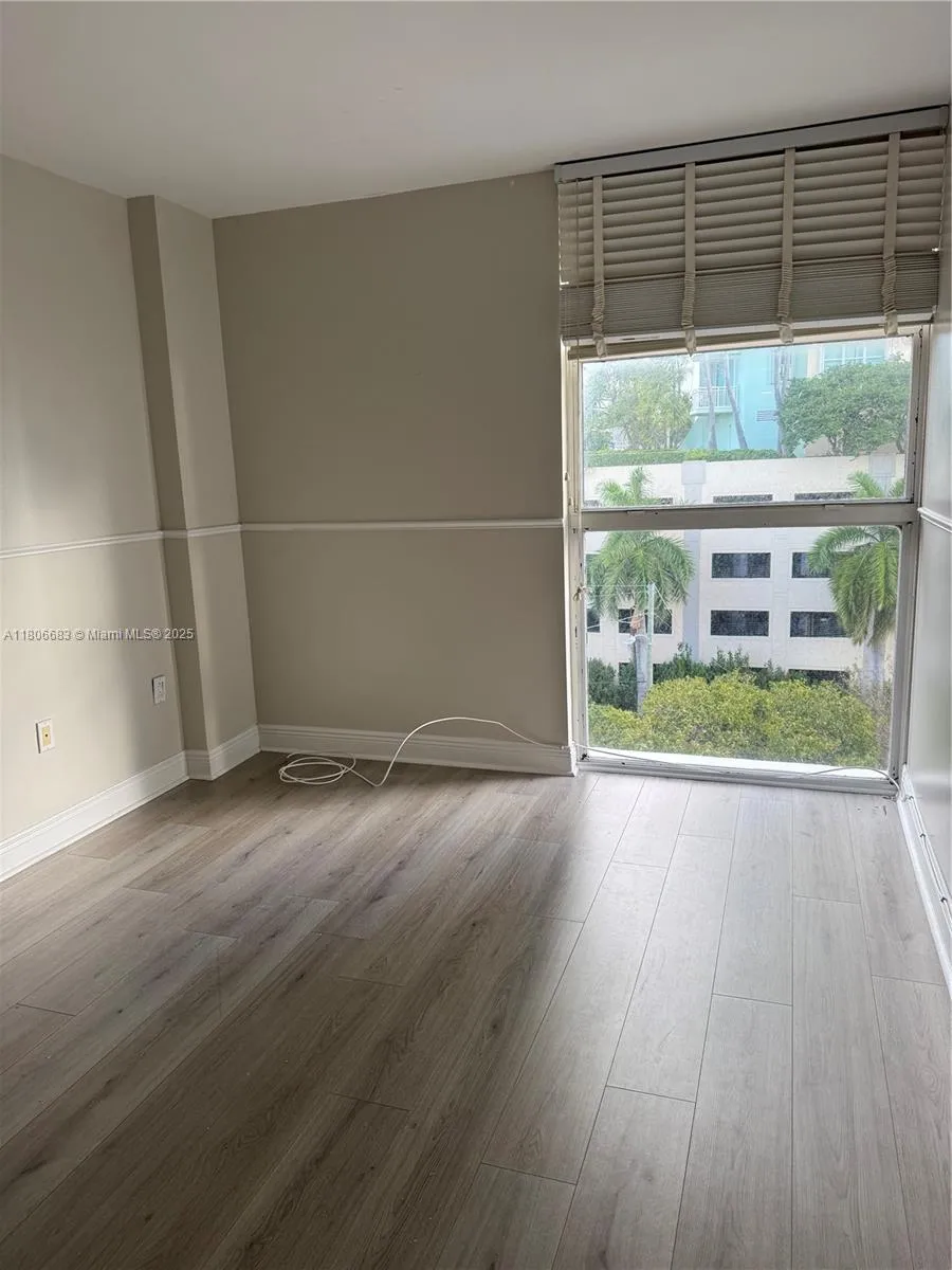 Miami, Florida 33129, United States, 2 Bedrooms Bedrooms, ,2 BathroomsBathrooms,Residential,Active,134167