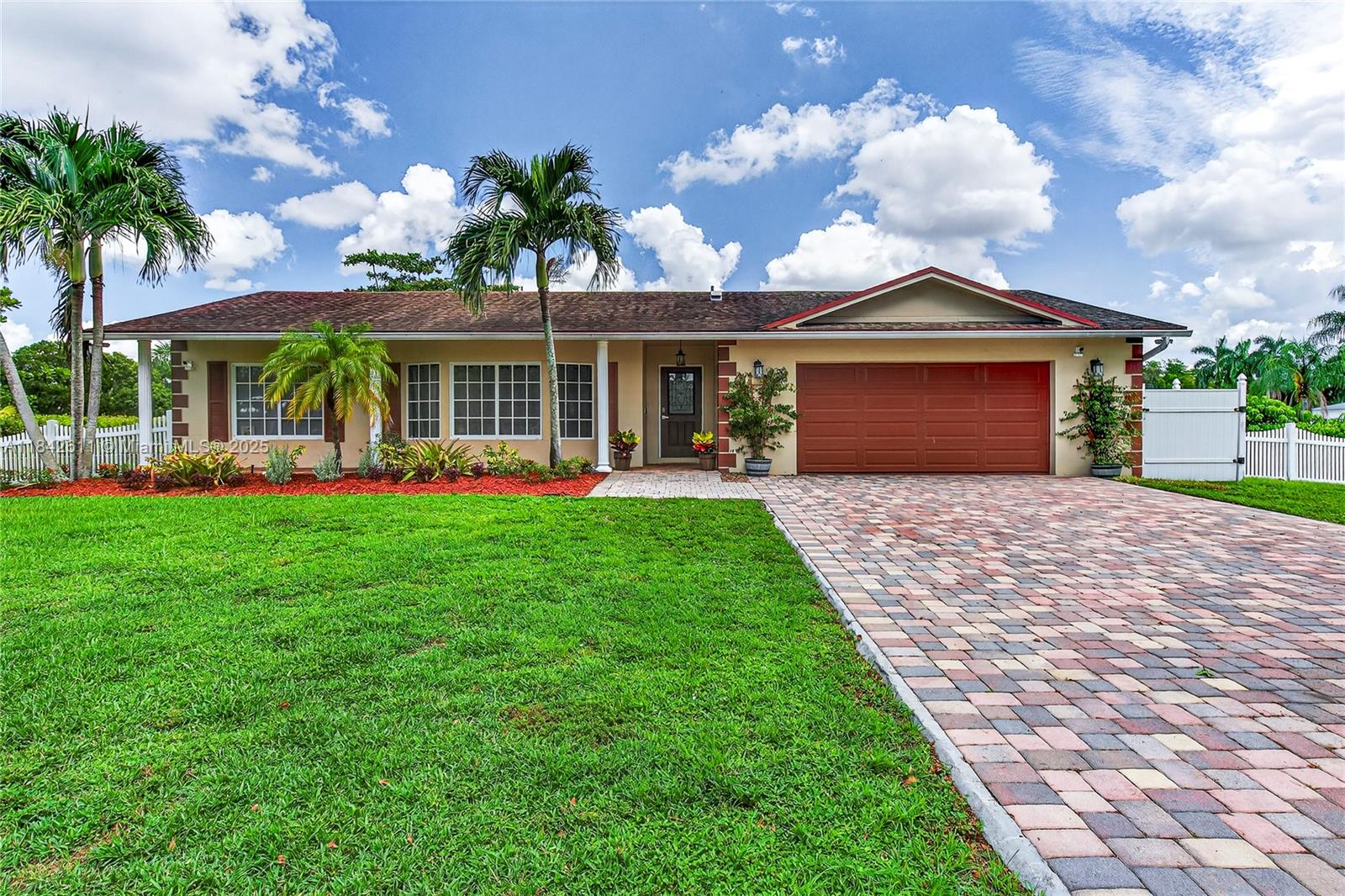 MARTHA BRIGHT FARMS - Residential