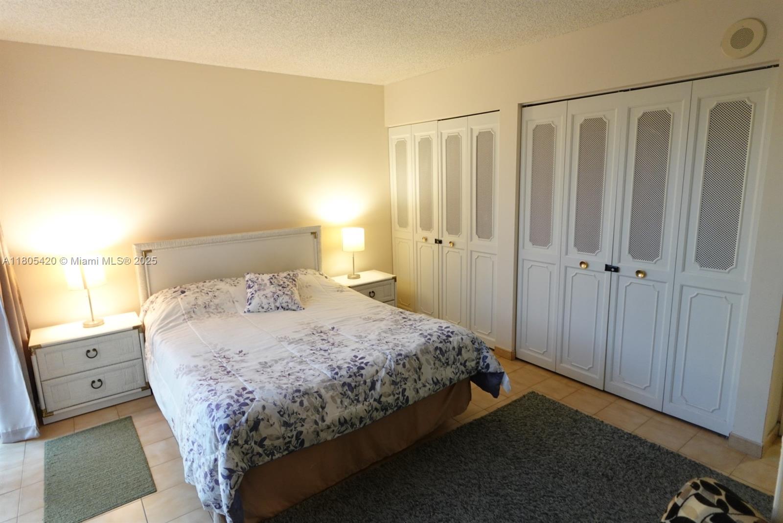 PLAZA OF AMERICAS CONDO P - Residential