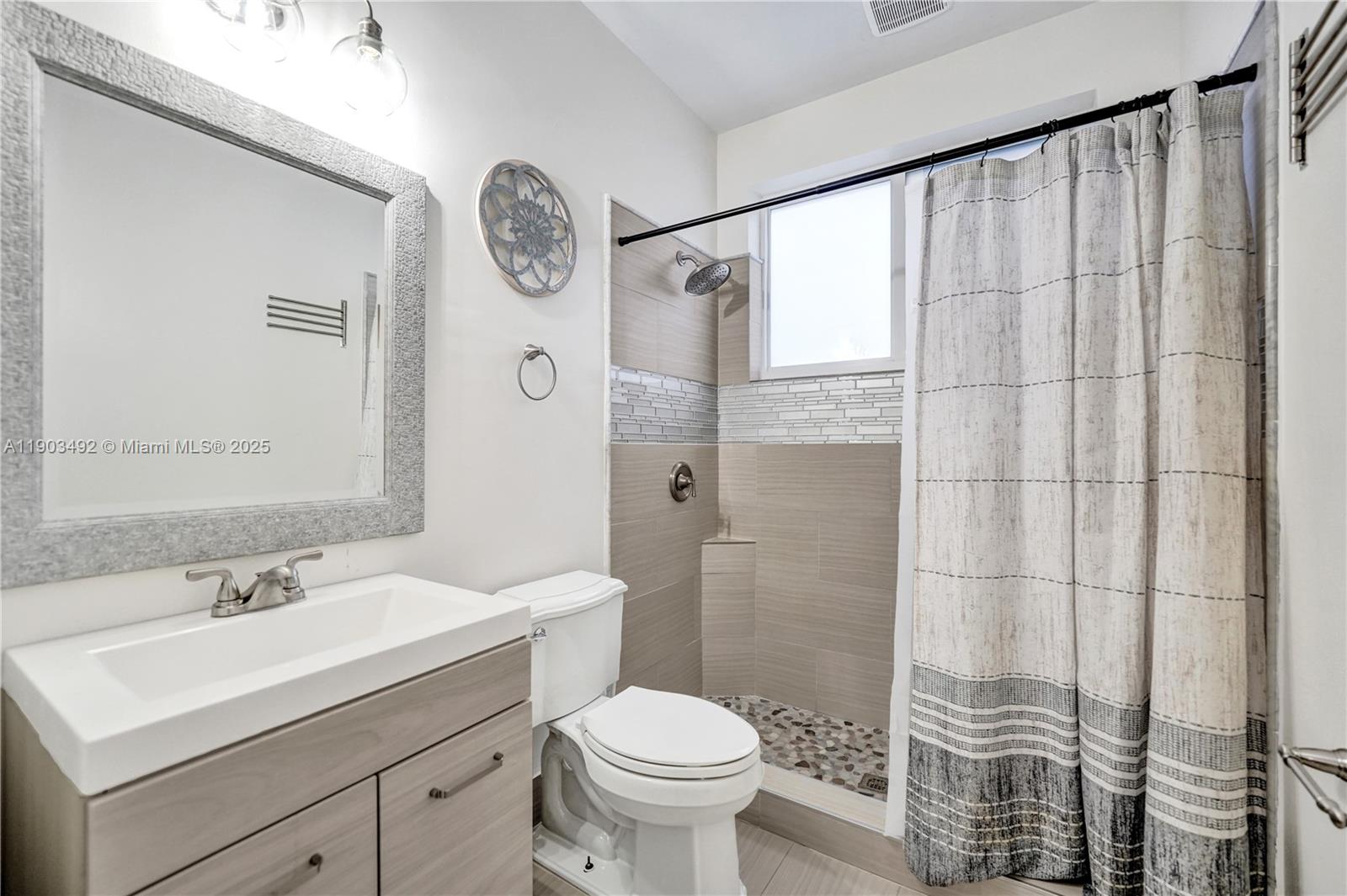 MAYFAIR AT PARKLAND - Residential