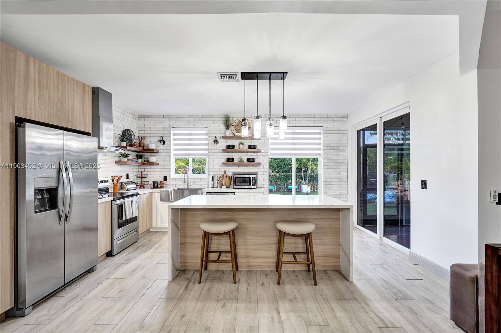 MAYFAIR AT PARKLAND - Residential