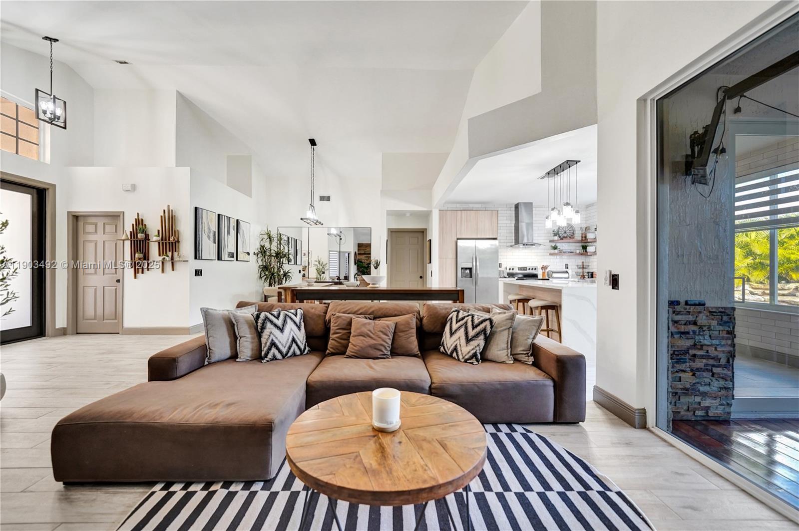 MAYFAIR AT PARKLAND - Residential