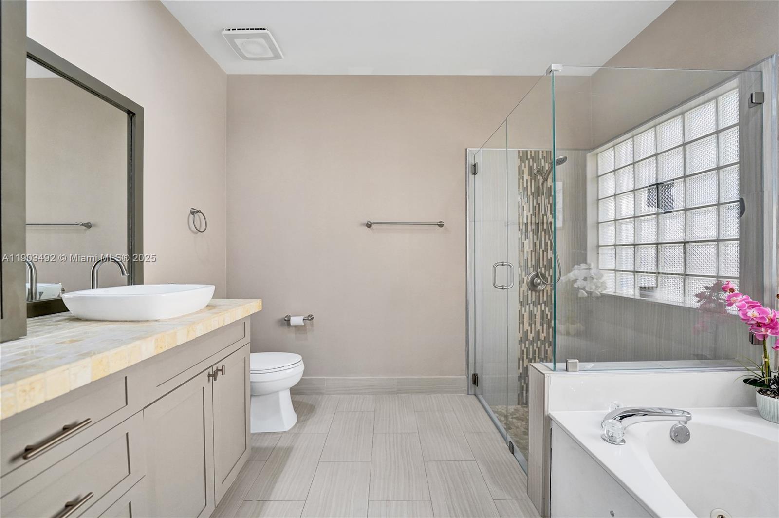 MAYFAIR AT PARKLAND - Residential