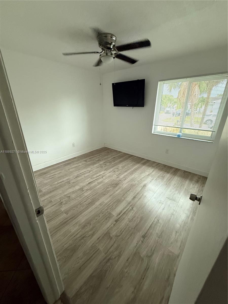 MEADOW WOOD MANOR #4 - Residential