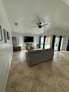 MEADOW WOOD MANOR #4 - Residential