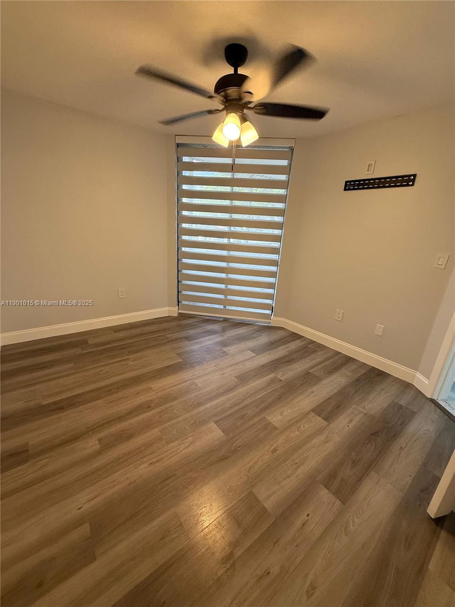 VERABELLA FALLS CONDO - Residential Lease