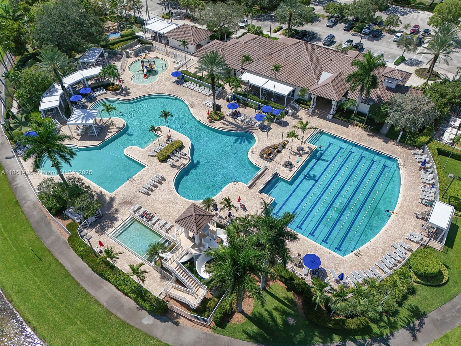 SAVANNA-WESTON - Residential