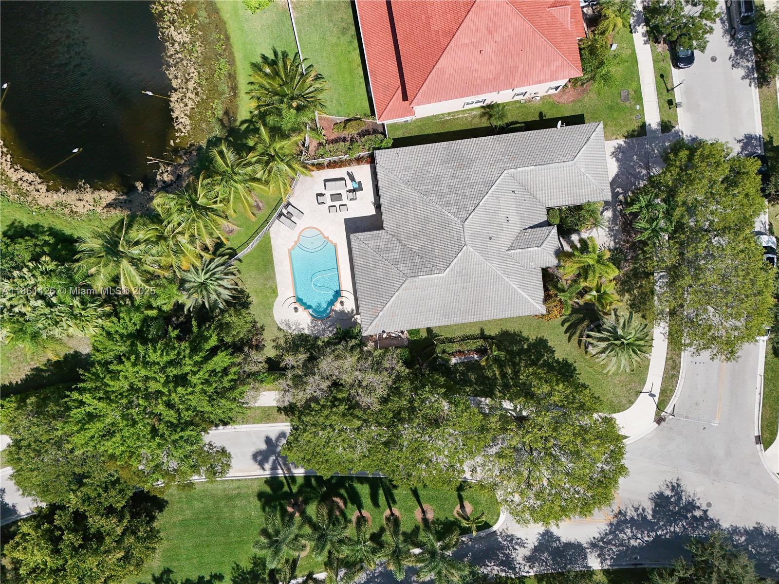 SAVANNA-WESTON - Residential