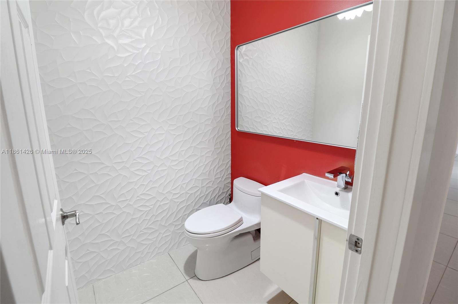 SAVANNA-WESTON - Residential