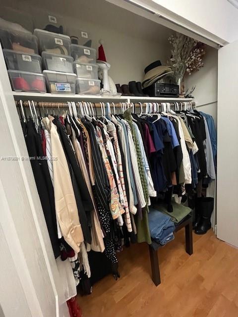 GRANDA DADELAND CONDO - Residential