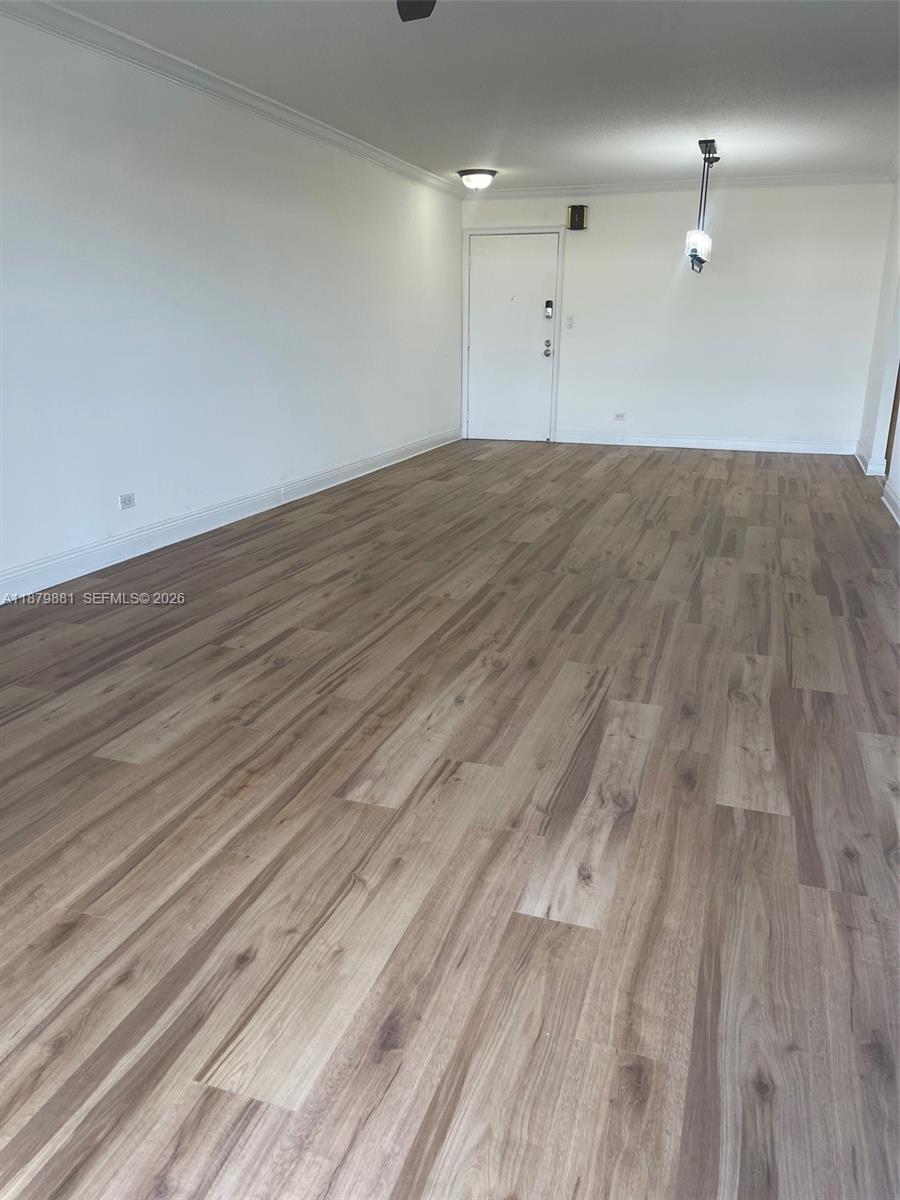 GRANDA DADELAND CONDO - Residential