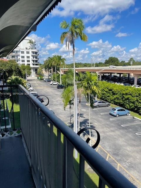 GRANDA DADELAND CONDO - Residential