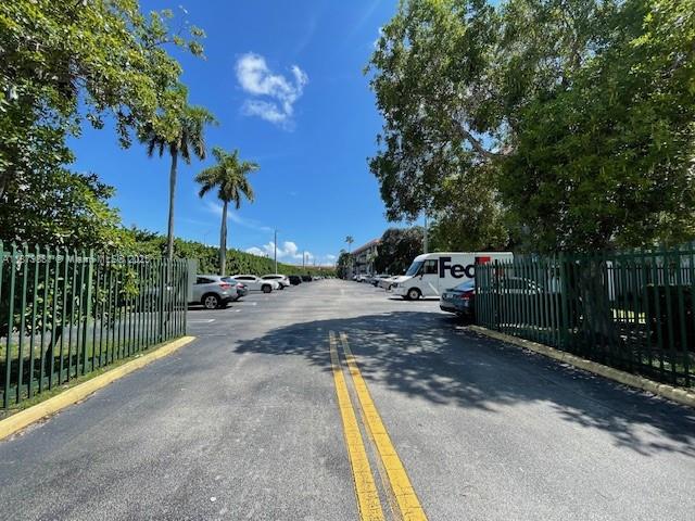 GRANDA DADELAND CONDO - Residential