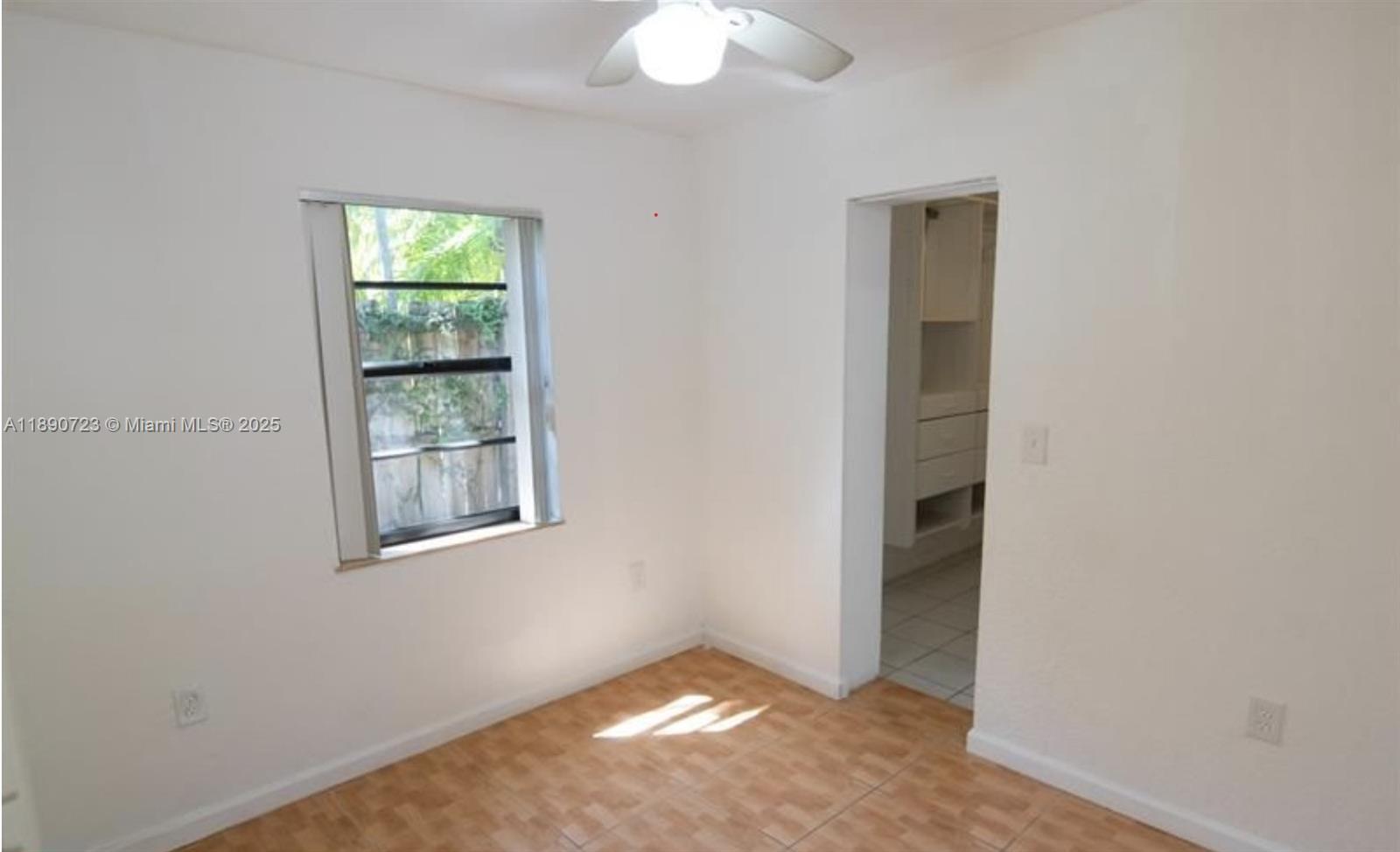 AMD PLAT OF SUNSET LAKE S - Residential