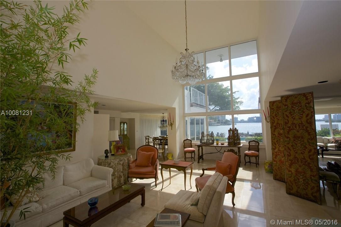 Di Lido Island - Residential