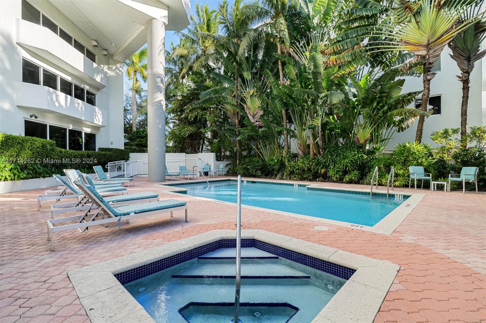BAYVIEW PLAZA CONDO - Residential